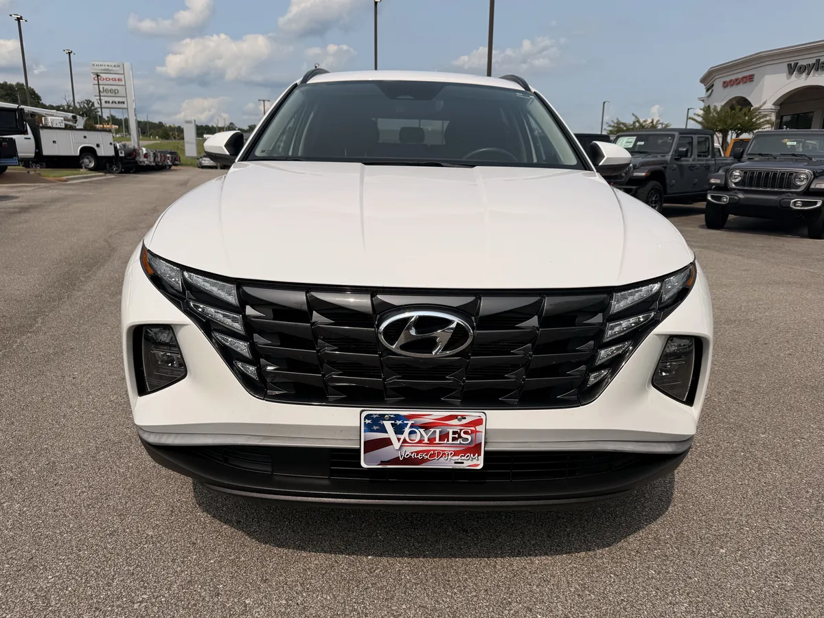2024 Hyundai Tucson SEL thumbnail 2