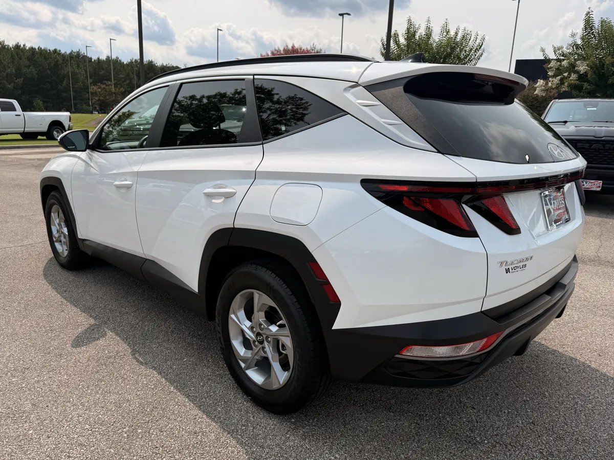 2024 Hyundai Tucson SEL thumbnail 9