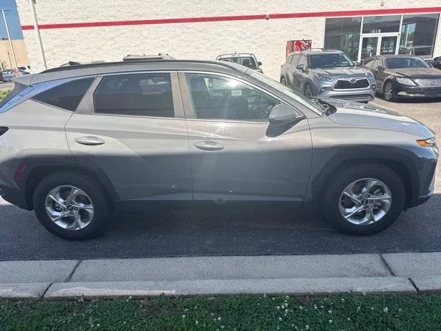 2024 Hyundai Tucson SEL thumbnail 8