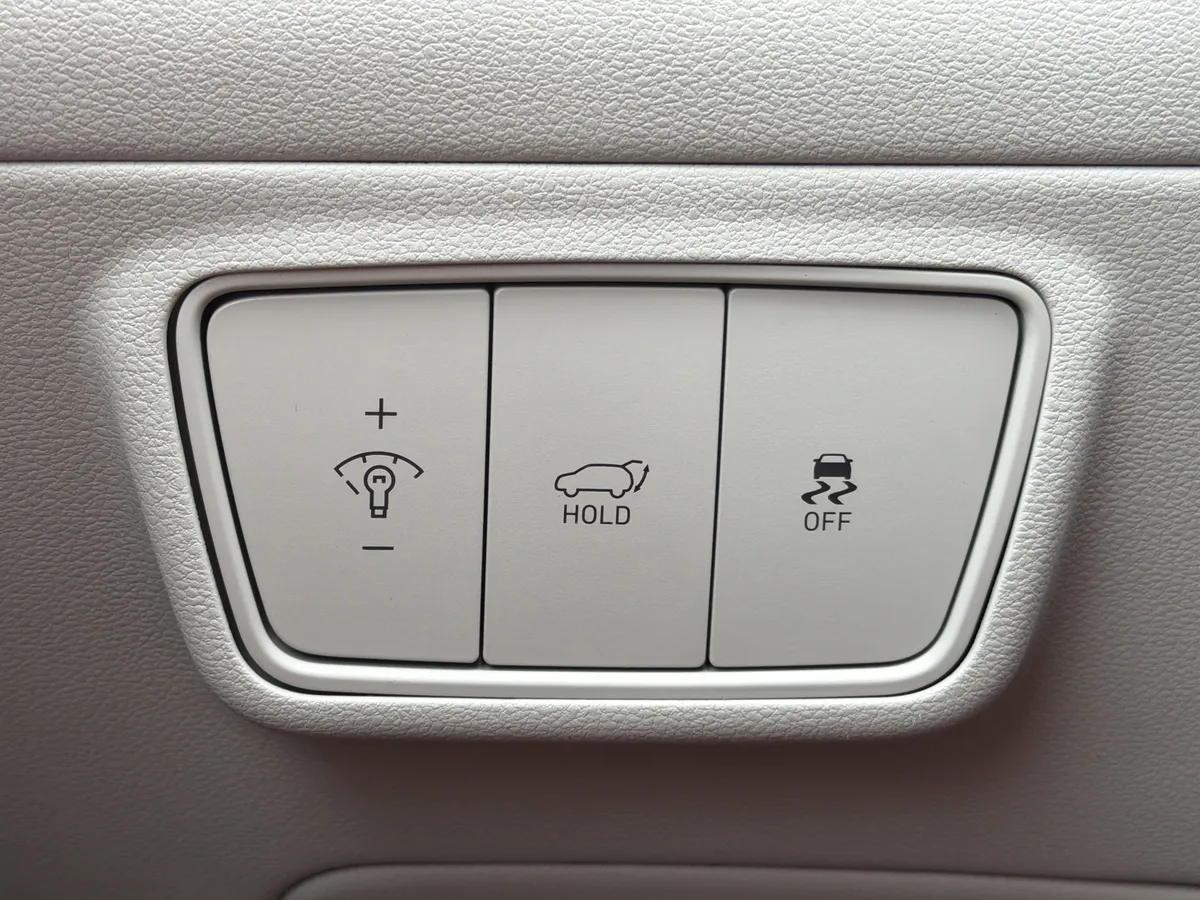 2024 Hyundai Tucson SEL thumbnail 12
