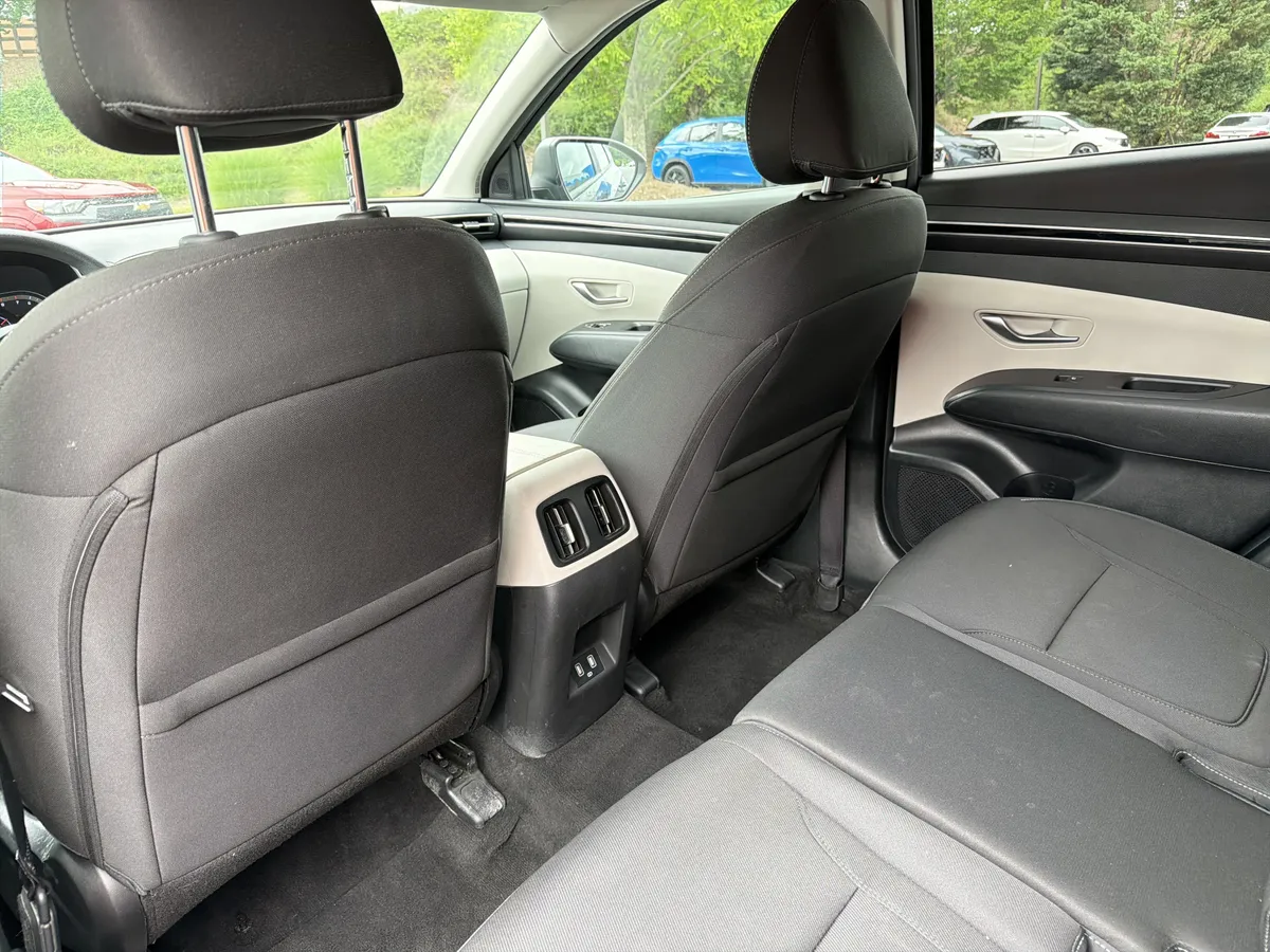 2024 Hyundai Tucson SEL thumbnail 17
