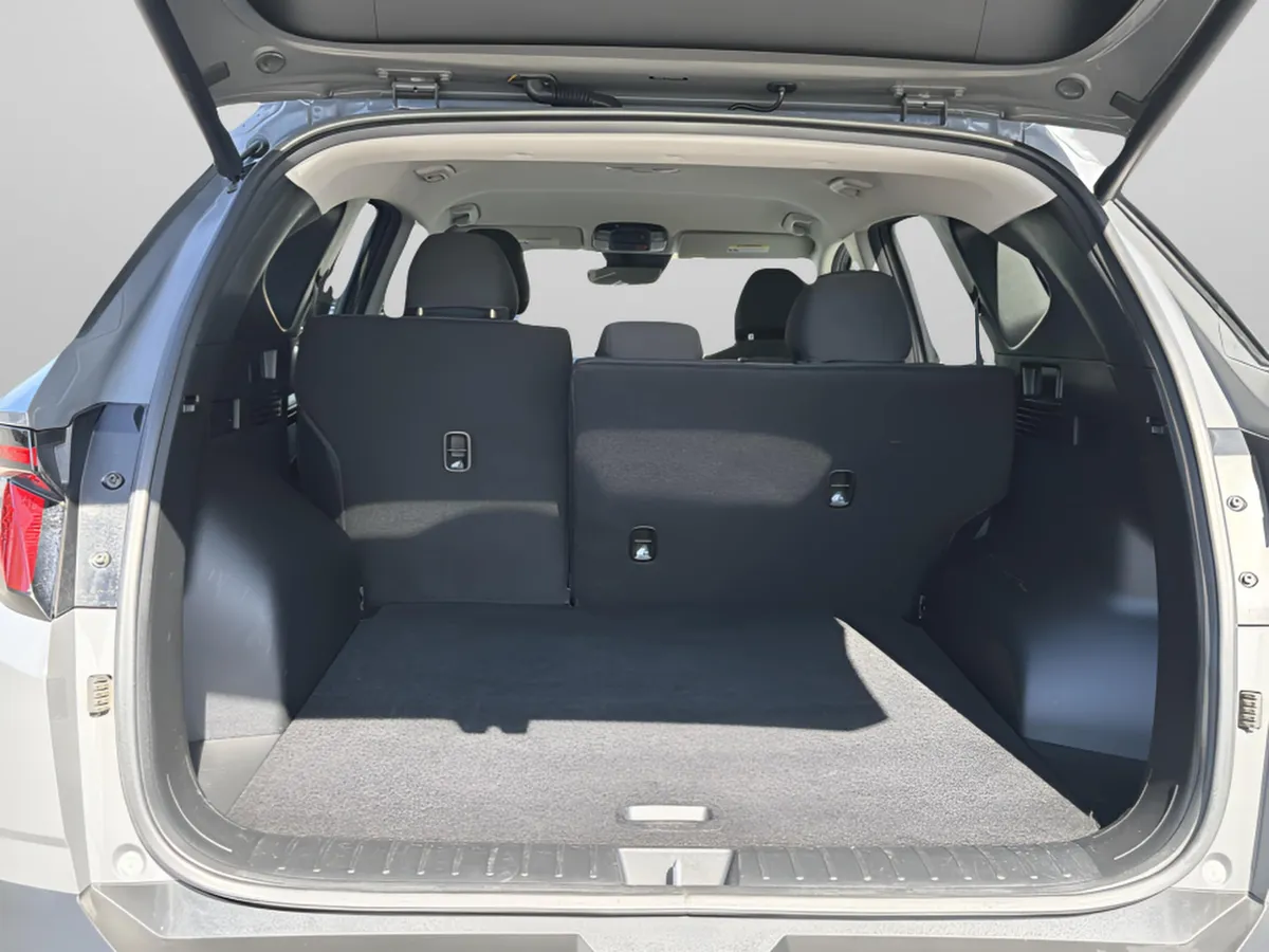 2024 Hyundai Tucson SEL thumbnail 26