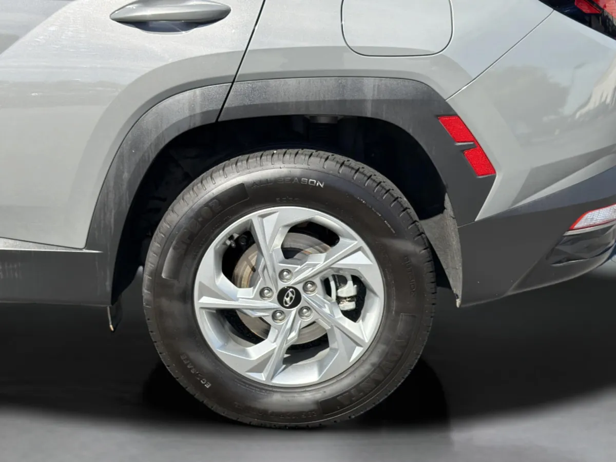 2024 Hyundai Tucson SEL thumbnail 32