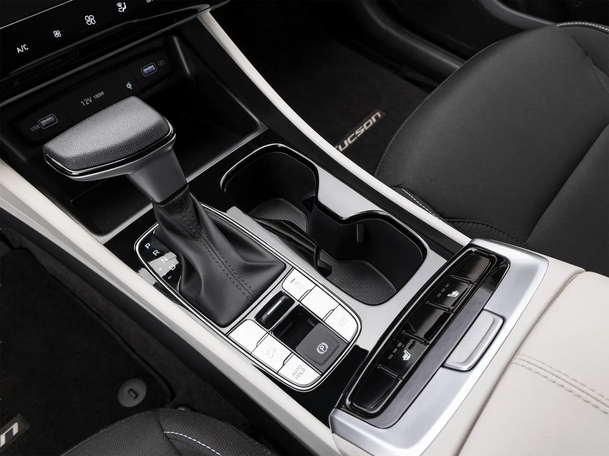 2024 Hyundai Tucson SEL thumbnail 25