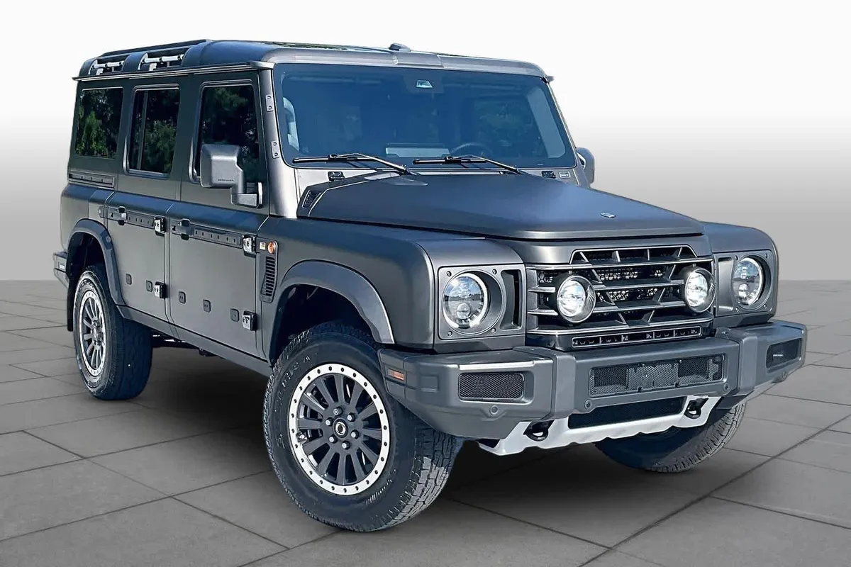 2024 INEOS Grenadier Station Wagon thumbnail 3