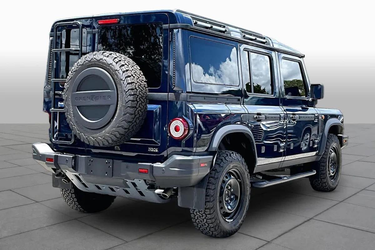 2024 INEOS Grenadier Station Wagon thumbnail 13