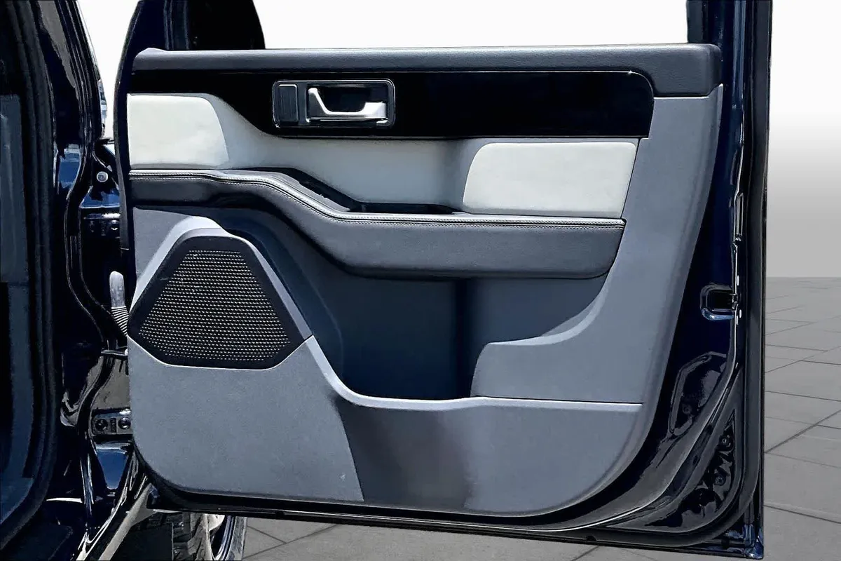 2024 INEOS Grenadier Station Wagon thumbnail 27