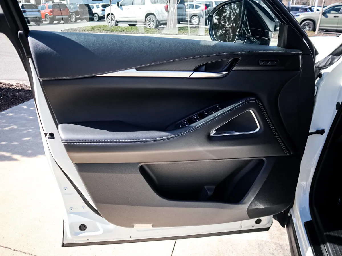 2024 INFINITI QX60 SENSORY thumbnail 13