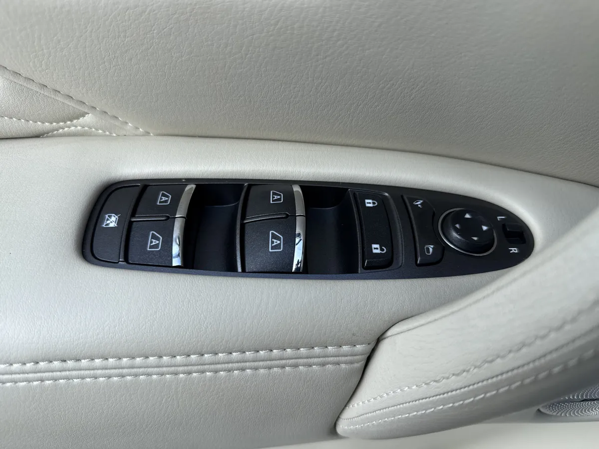 2024 INFINITI QX80 SENSORY thumbnail 12