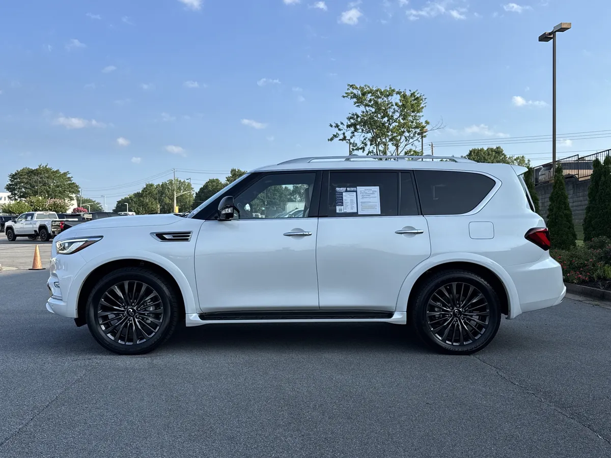 2024 INFINITI QX80 SENSORY thumbnail 6