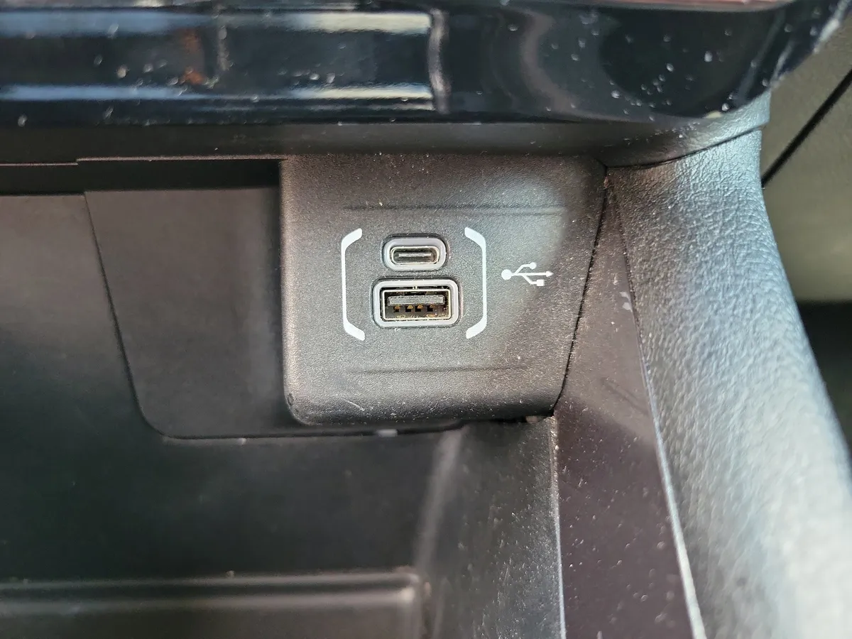 2024 Jeep Compass Latitude thumbnail 13
