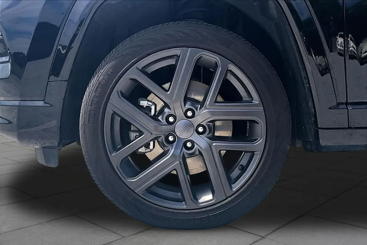 2024 Jeep Compass Limited thumbnail 10