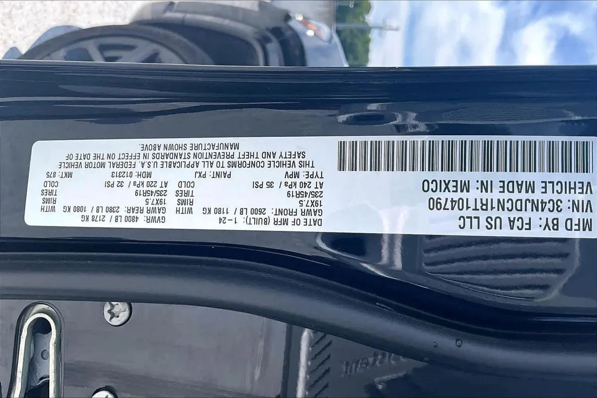 2024 Jeep Compass Limited thumbnail 31