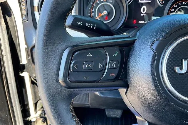 2024 Jeep Gladiator Sport S thumbnail 10