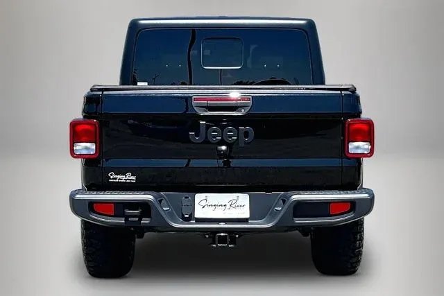 2024 Jeep Gladiator Sport S thumbnail 6