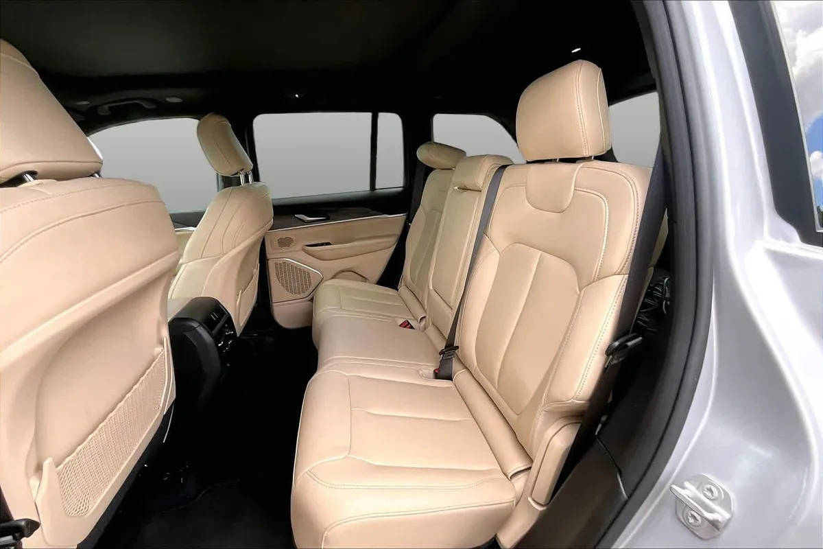 2024 Jeep Grand Cherokee 4xe thumbnail 21