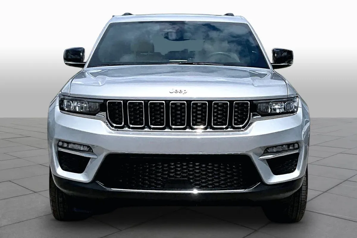 2024 Jeep Grand Cherokee 4xe thumbnail 4