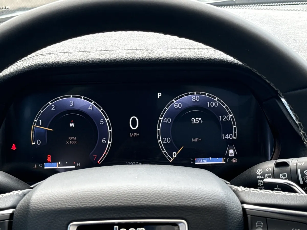 2024 Jeep Grand Cherokee Limited thumbnail 30