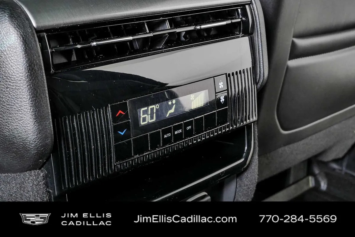 2024 Jeep Wagoneer Series II Carbide thumbnail 21
