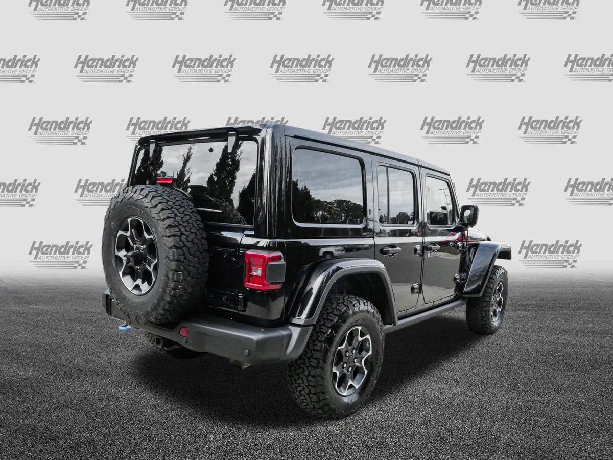 2024 Jeep Wrangler 4xe Rubicon X thumbnail 9