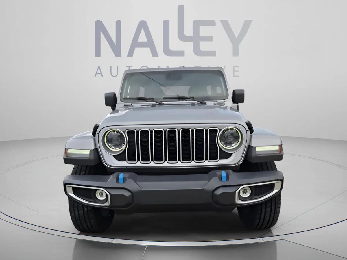 2024 Jeep Wrangler 4xe Sahara thumbnail 8