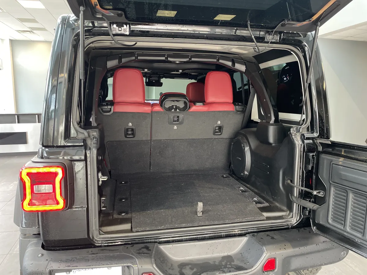 2024 Jeep Wrangler Rubicon 392 thumbnail 34