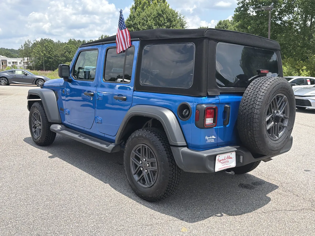 2024 Jeep Wrangler Sport S thumbnail 15