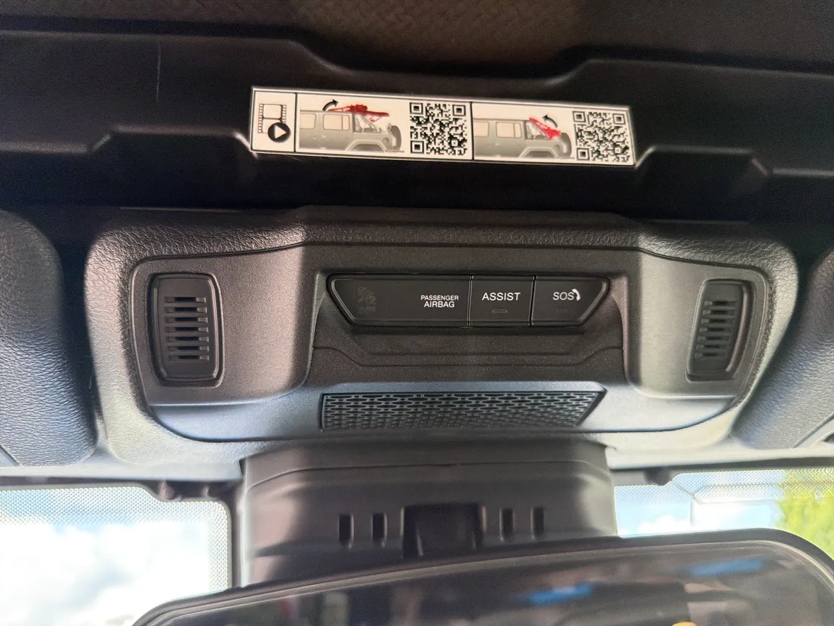 2024 Jeep Wrangler Sport S thumbnail 5