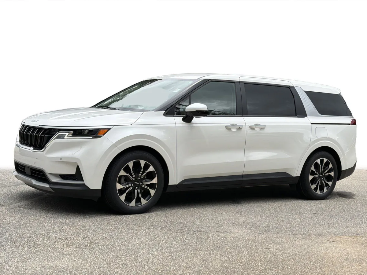 2024 Kia Carnival EX thumbnail 21