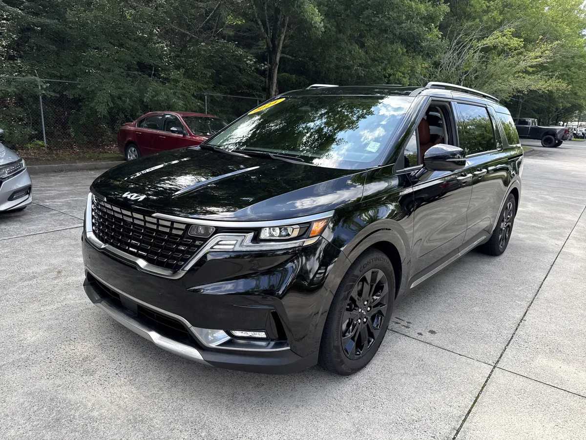 2024 Kia Carnival SX Prestige thumbnail 3