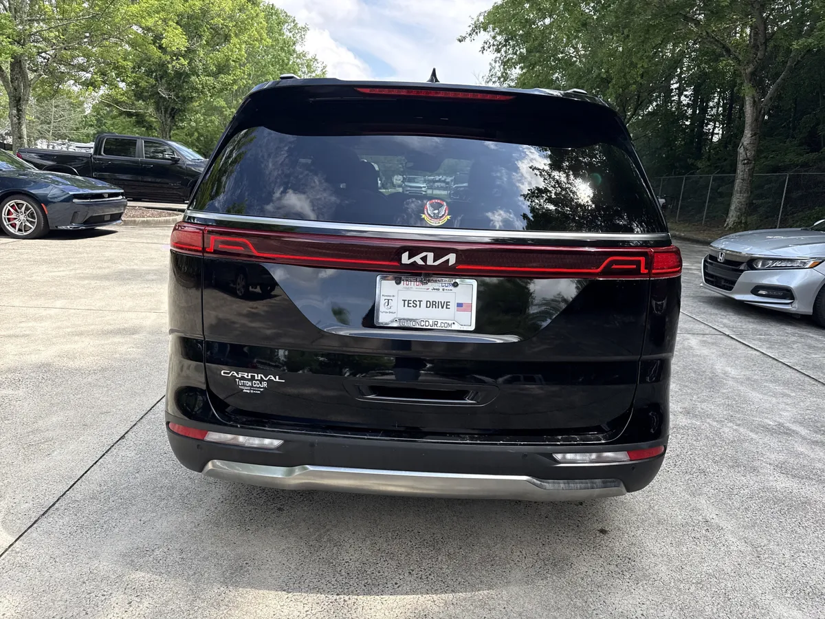 2024 Kia Carnival SX Prestige thumbnail 6