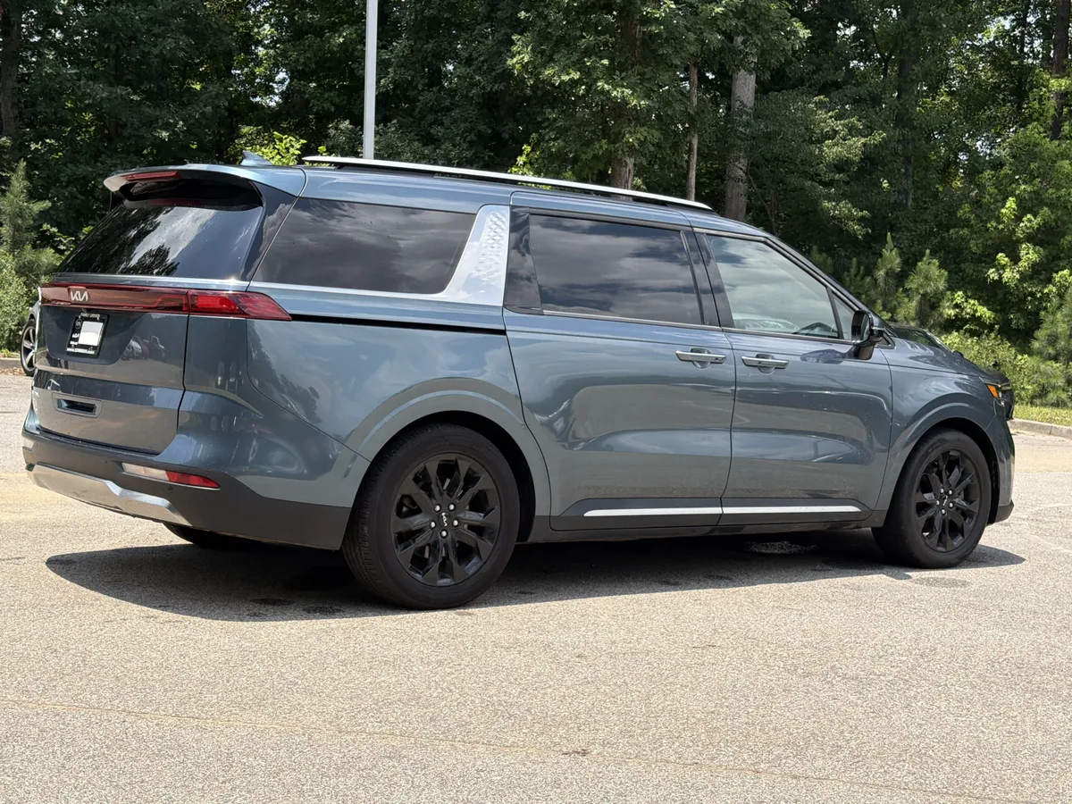 2024 Kia Carnival SX Prestige thumbnail 32