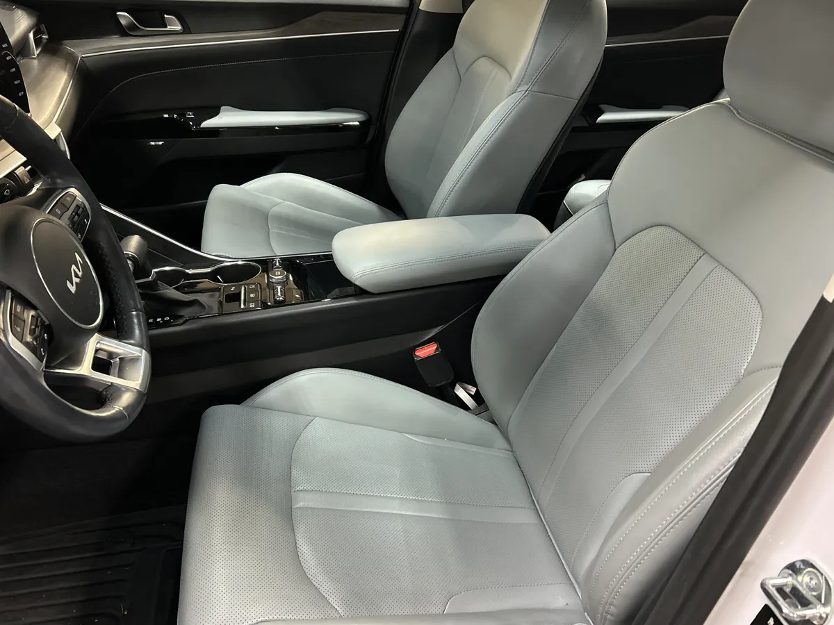 2024 Kia K5 EX thumbnail 8