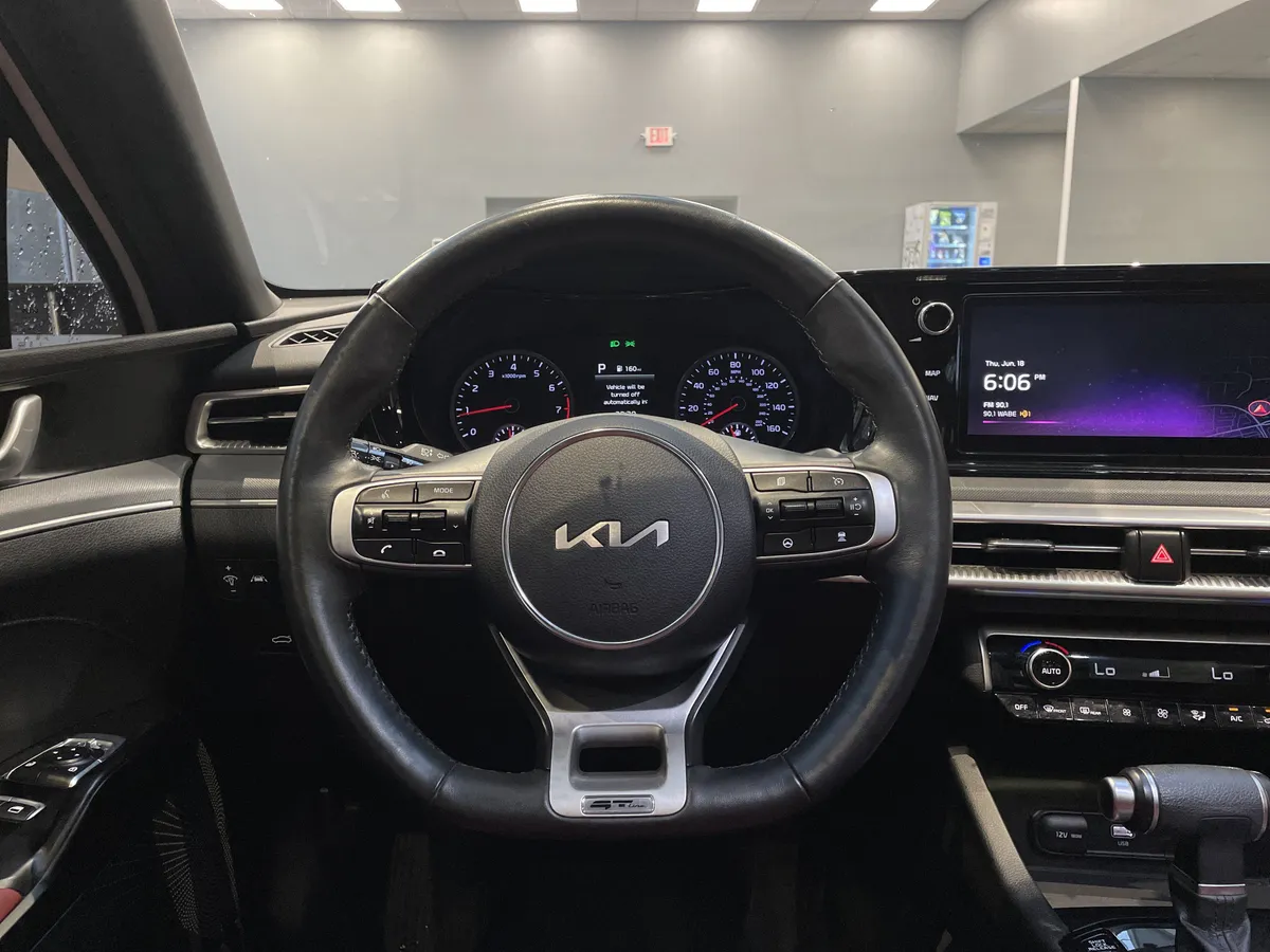 2024 Kia K5 GT-Line thumbnail 18