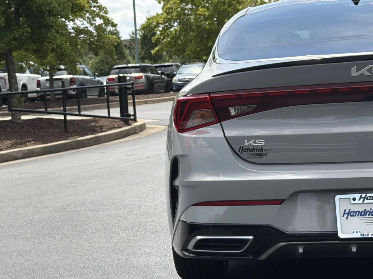 2024 Kia K5 GT-Line thumbnail 21