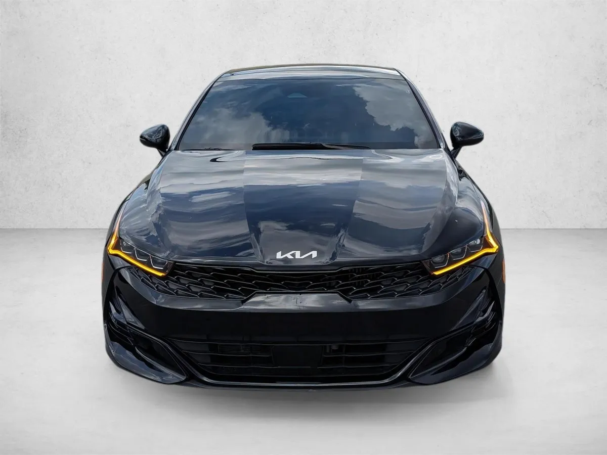 2024 Kia K5 GT-Line thumbnail 2