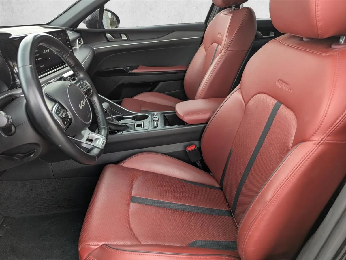 2024 Kia K5 GT-Line thumbnail 23