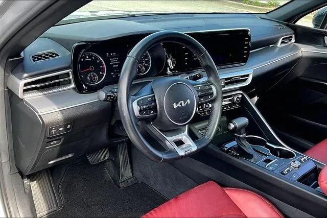 2024 Kia K5 GT-Line thumbnail 14