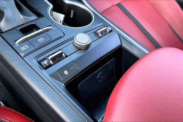 2024 Kia K5 GT-Line thumbnail 25