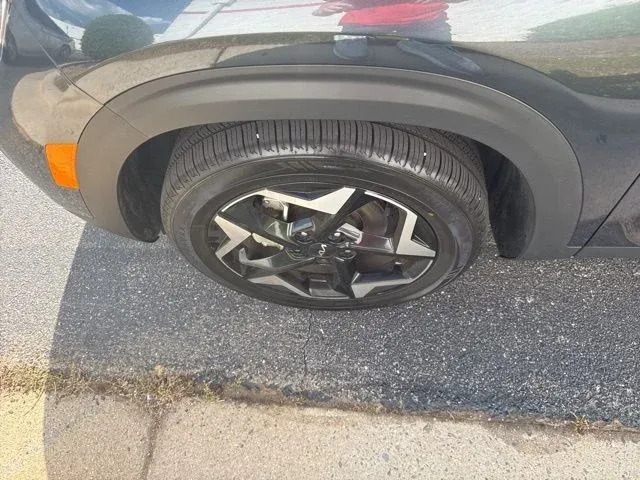2024 Kia Seltos EX thumbnail 11