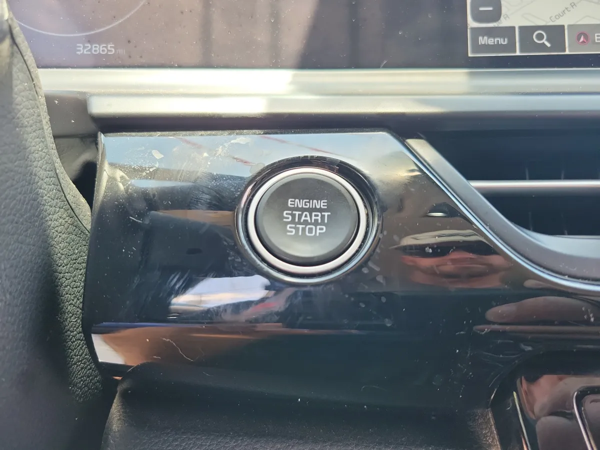 2024 Kia Seltos S thumbnail 16