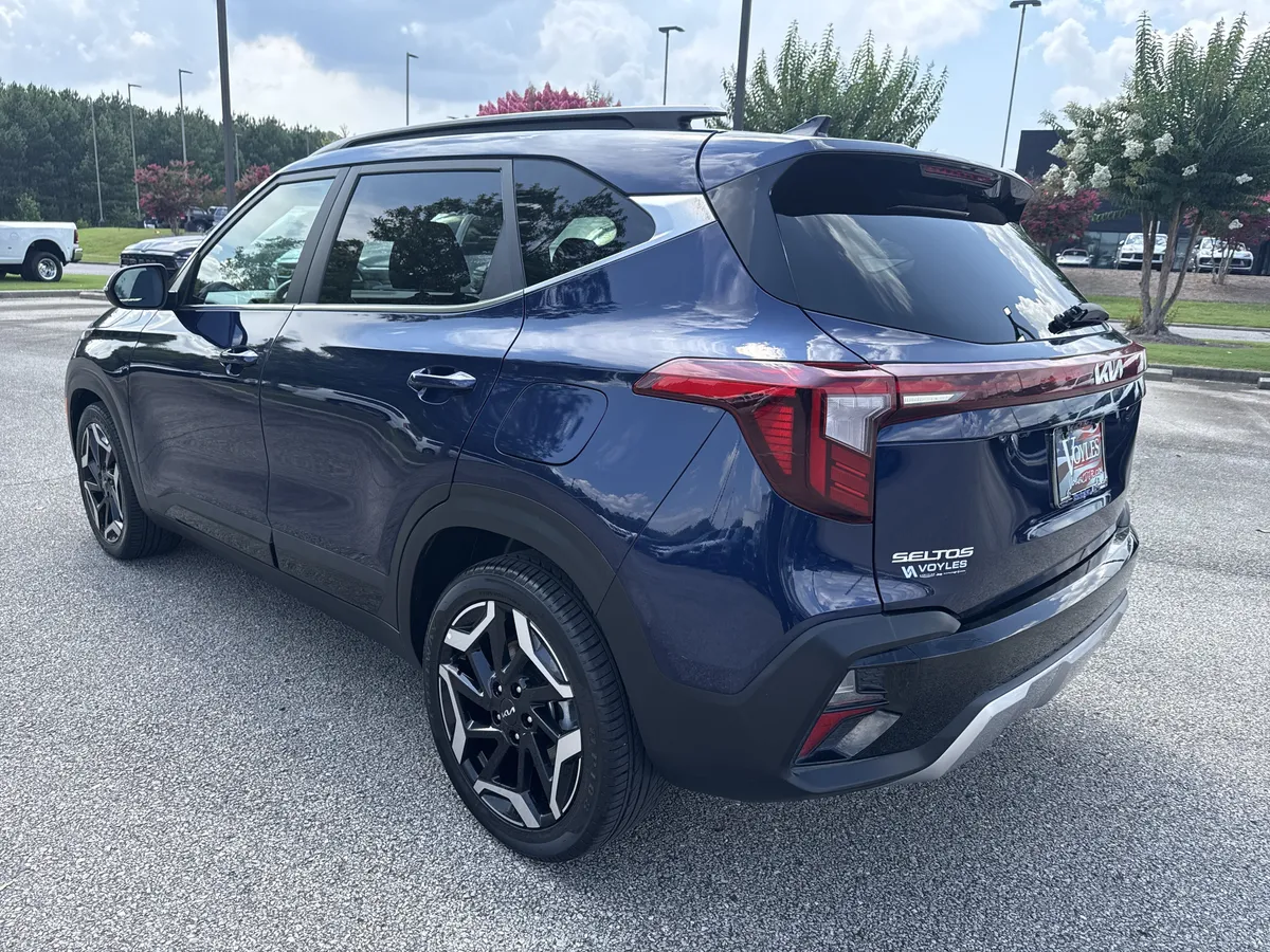 2024 Kia Seltos SX thumbnail 5