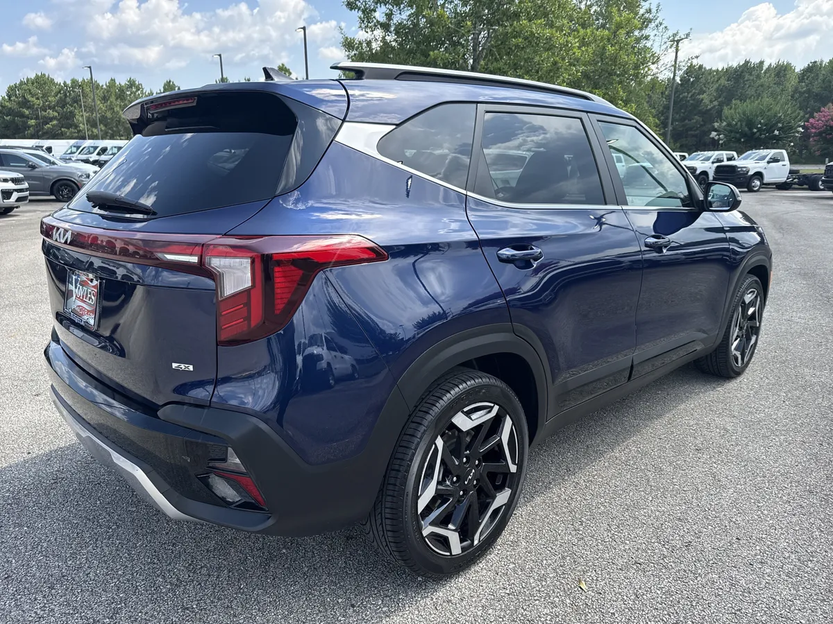 2024 Kia Seltos SX thumbnail 7