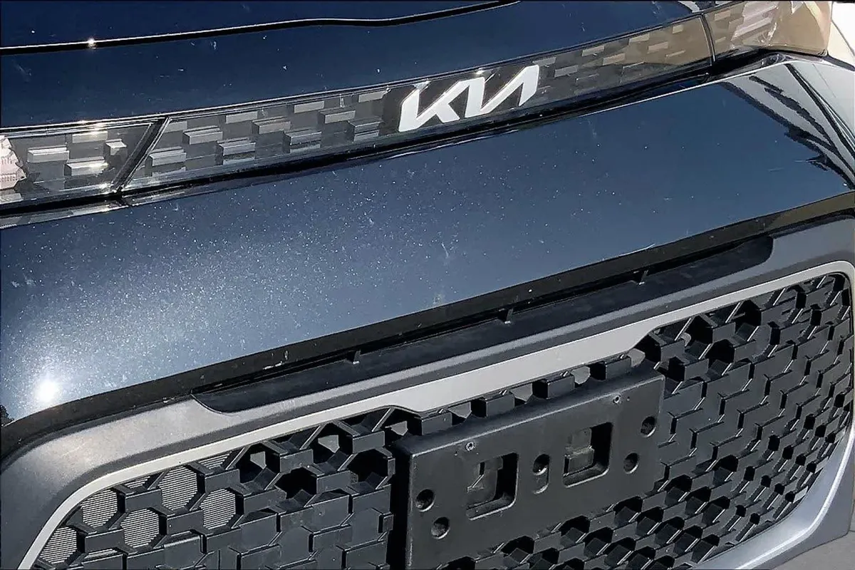2024 Kia Soul LX thumbnail 28
