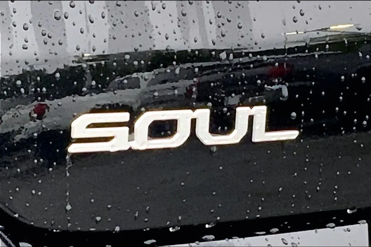 2024 Kia Soul LX thumbnail 30