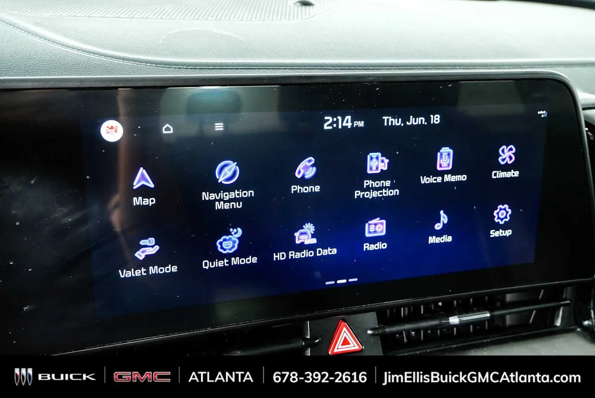 2024 Kia Sportage EX thumbnail 12