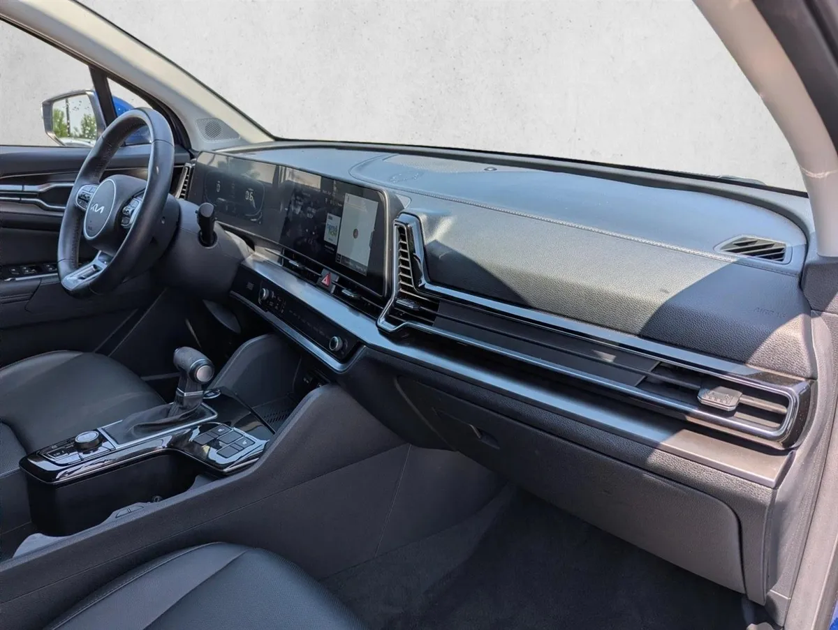 2024 Kia Sportage EX thumbnail 27