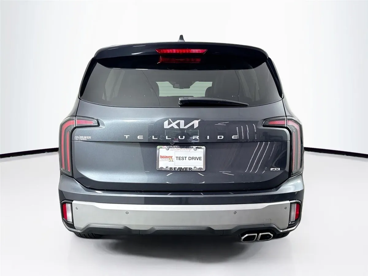 2024 Kia Telluride EX thumbnail 12