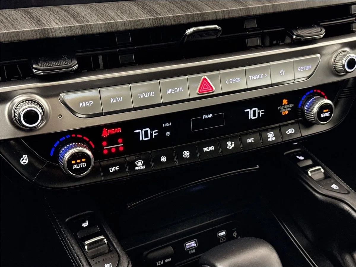 2024 Kia Telluride EX thumbnail 27