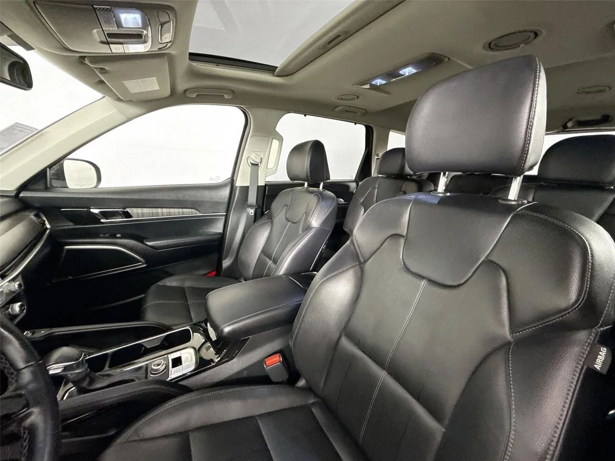 2024 Kia Telluride EX thumbnail 3